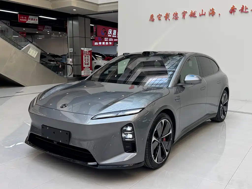 NIO ET5T 2025