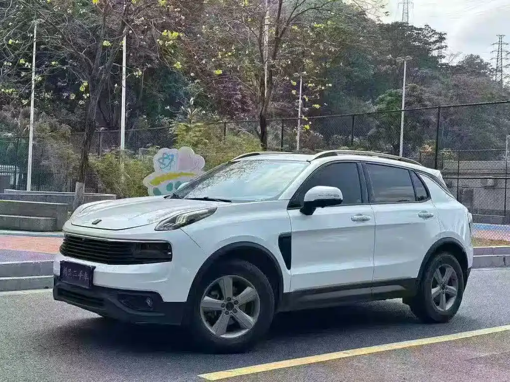 Lynk & Co 01 2019