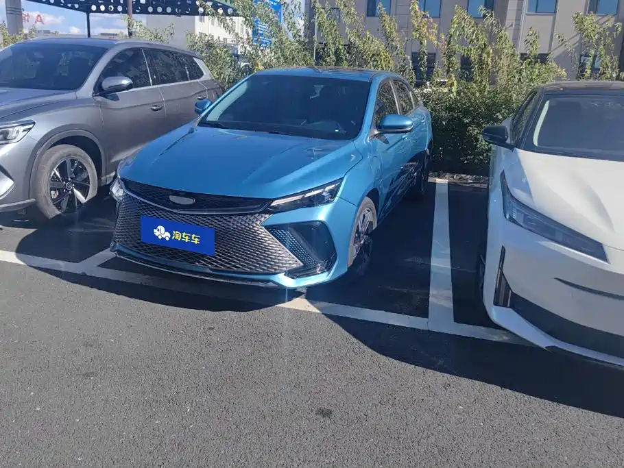 Geely L HiP 2023