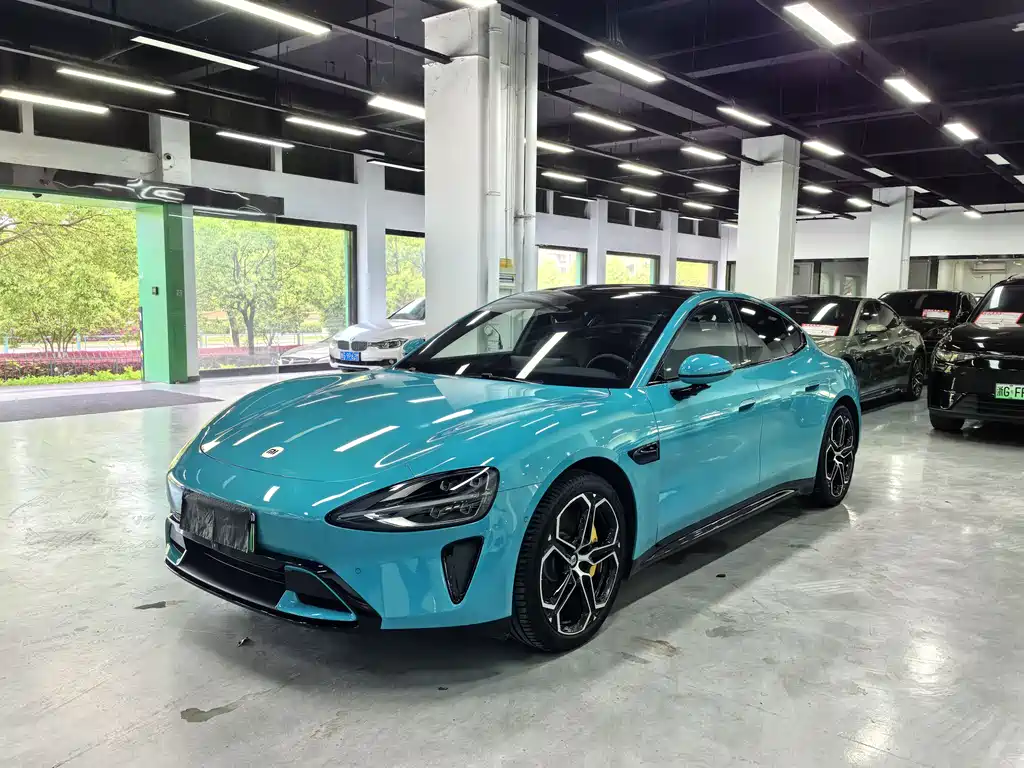 Xiaomi SU7 2025