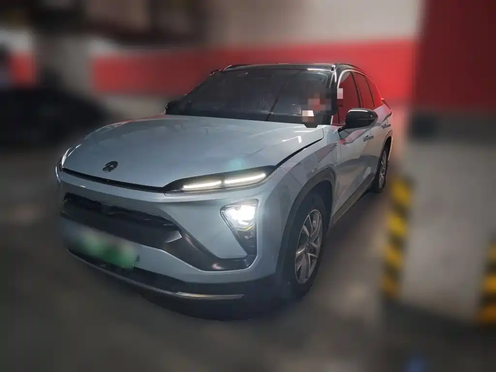 NIO ES6 2021