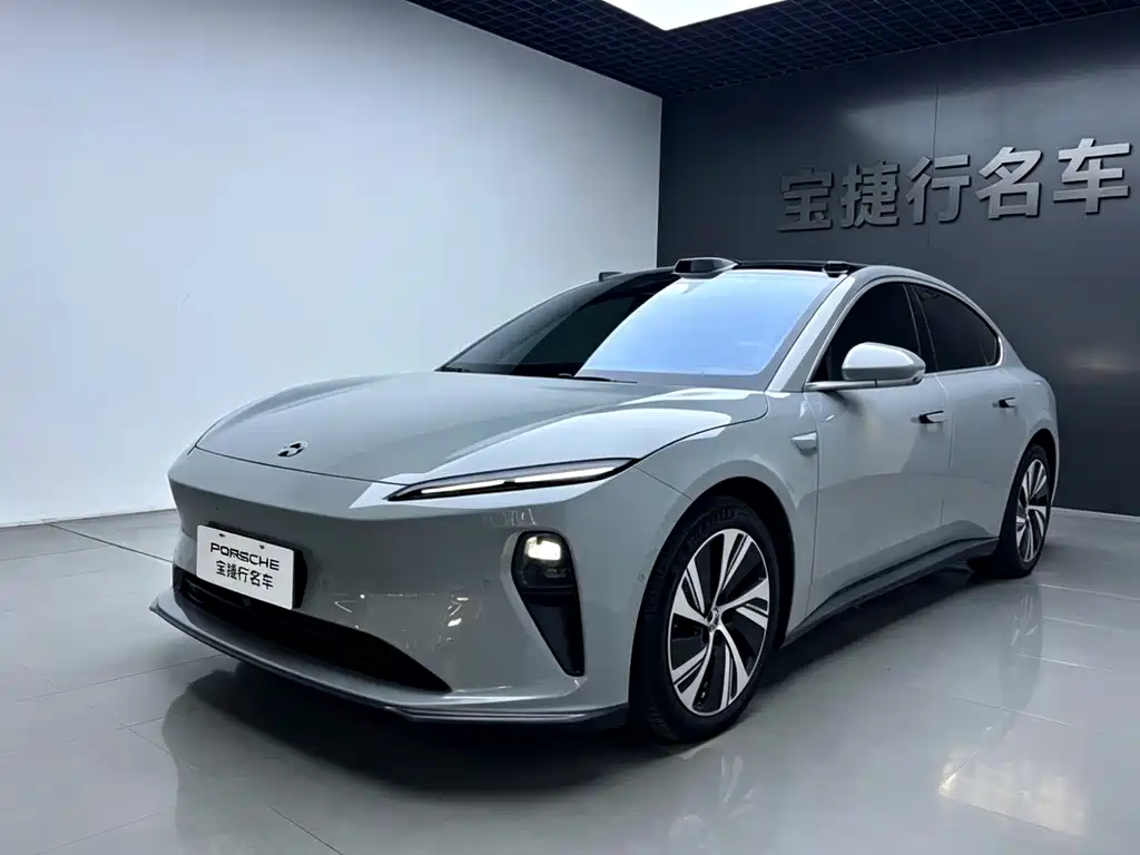 NIO ET5 2023