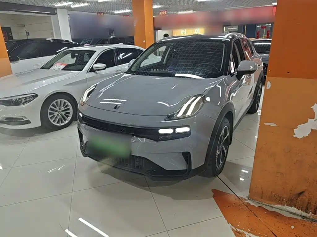 Lynk & Co 06 EM-P 2023