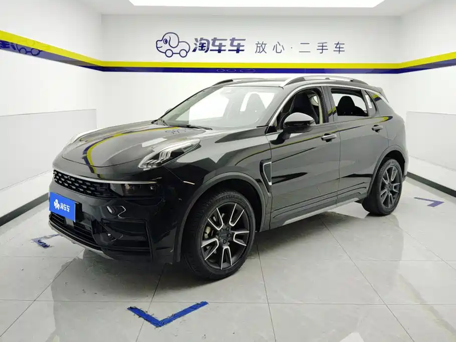 Lynk & Co 01 2022