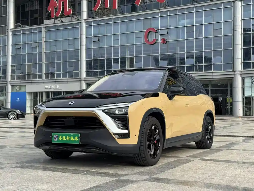 NIO ES8 2019