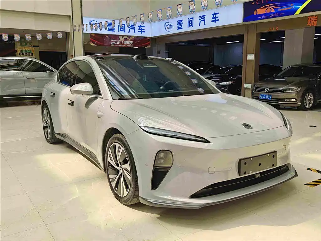 NIO ET5 2023