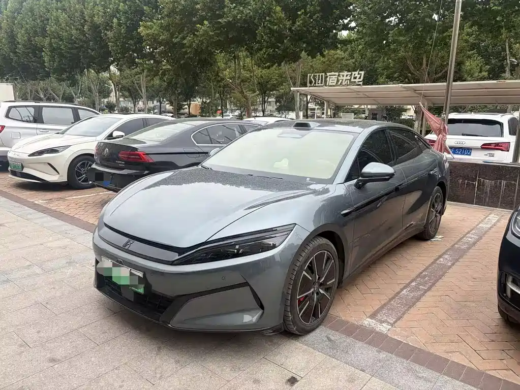 BYD Han L 2026