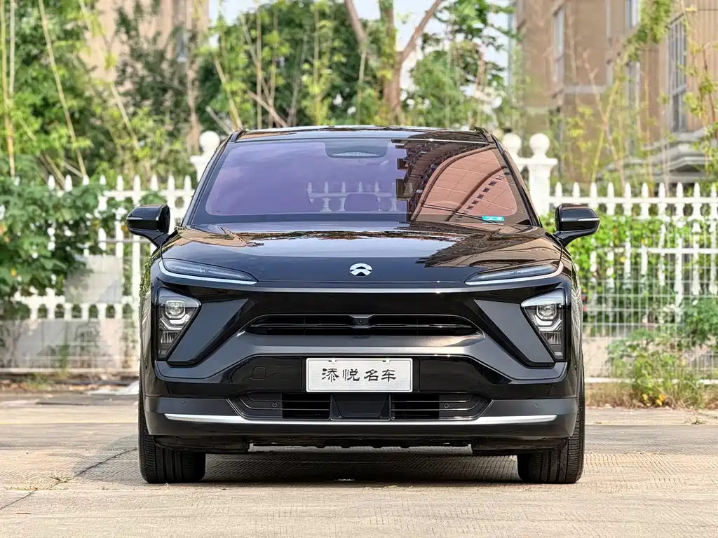NIO ES6 2020