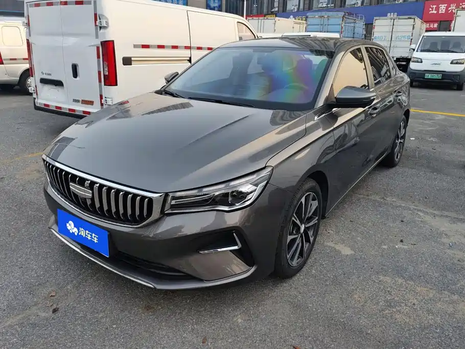 Geely Emgrand 2024