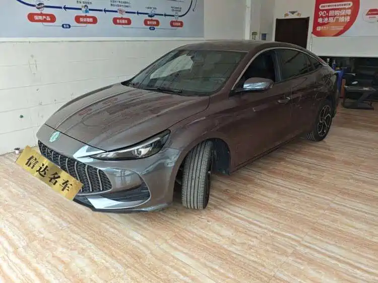 MG MG5 2024