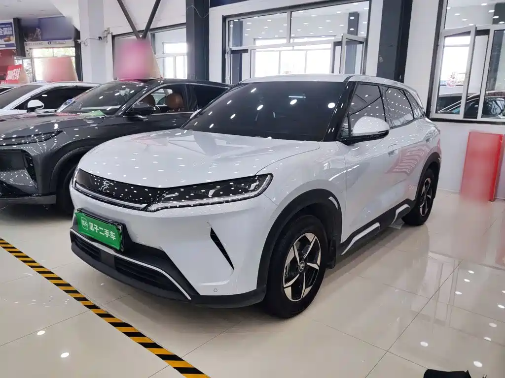 BYD Yuan UP 2025