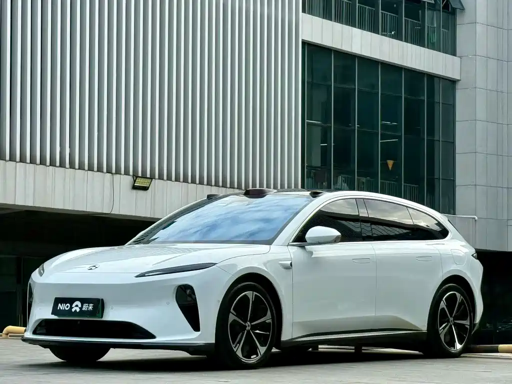 NIO ET5T 2023