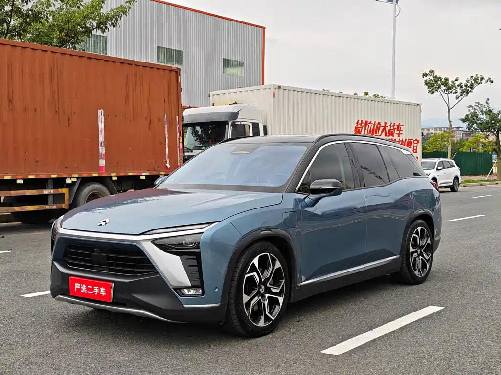 NIO ES8 2020