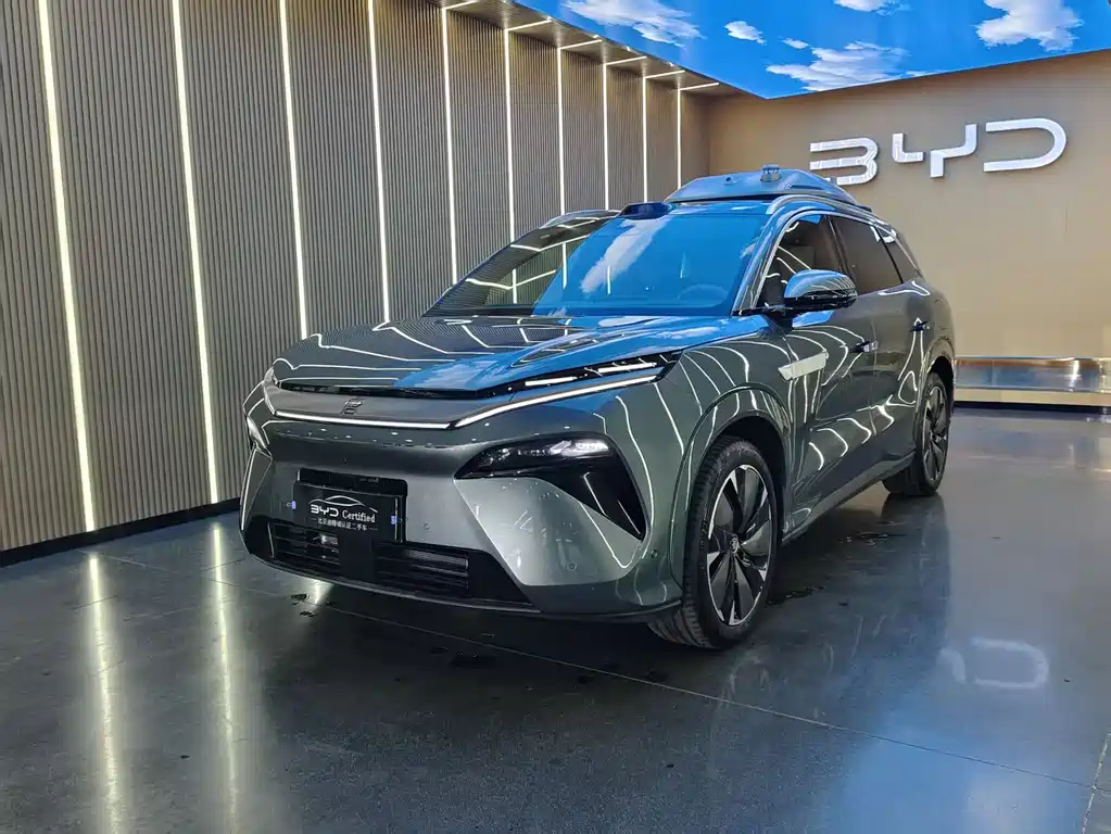 BYD Tang L 2025
