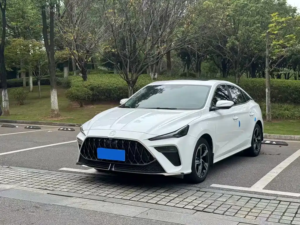 MG MG5 Scorpio 2022