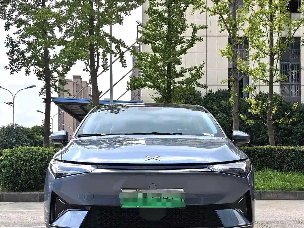 XPENG P5 2022