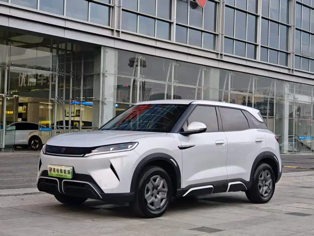 BYD Yuan UP 2025