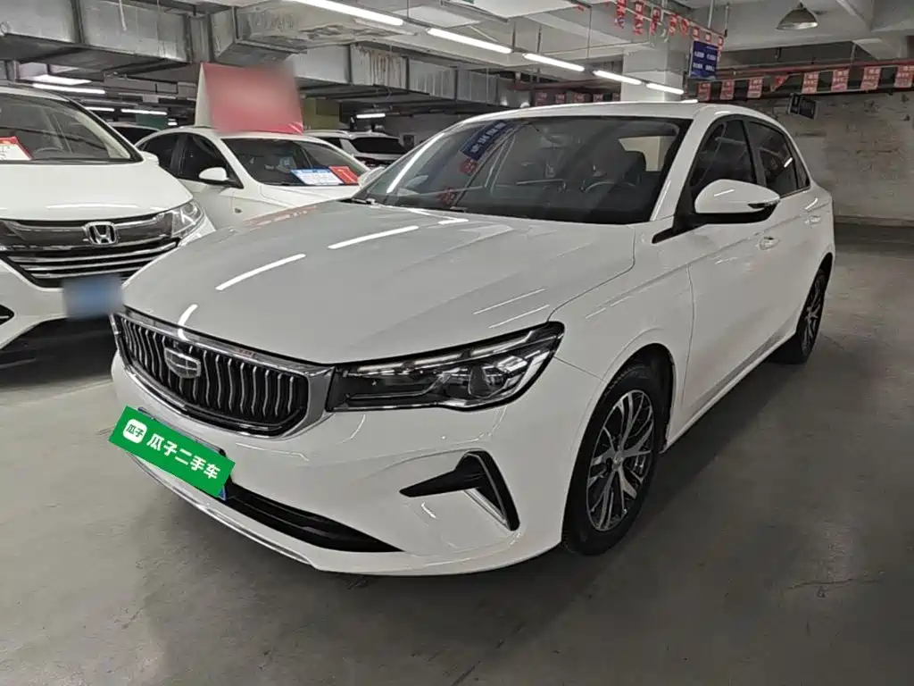 Geely Emgrand 2023