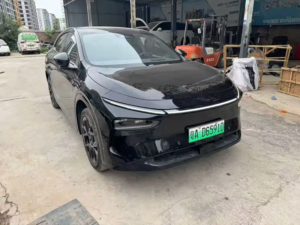 XPENG G7 2025