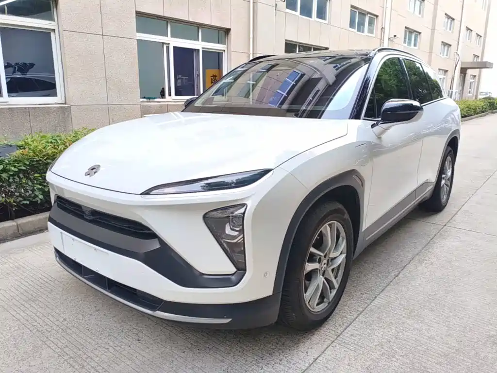 NIO ES6 2020