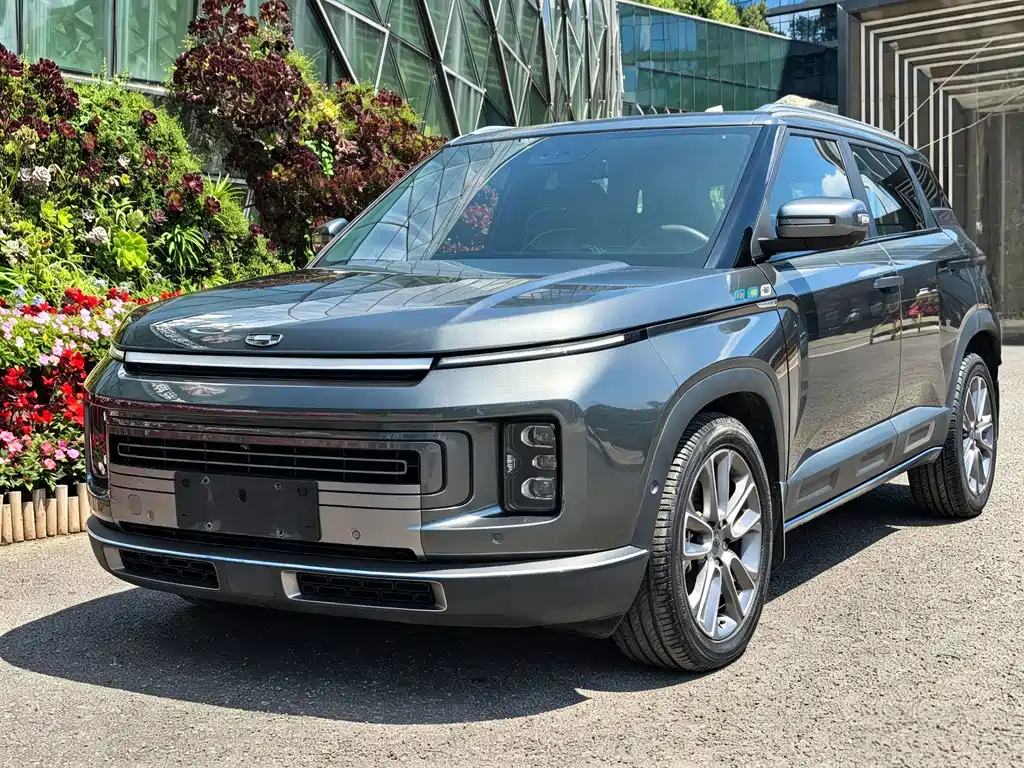 Geely Icon 2020