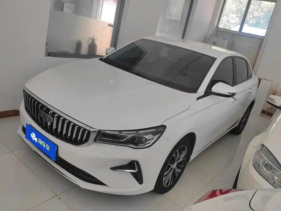 Geely Emgrand 2024