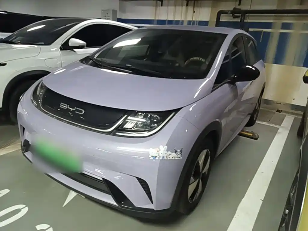 BYD Dolphin 2023