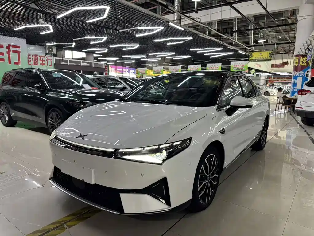 XPENG P5 2022