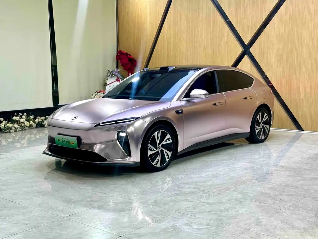 NIO ET5 2024