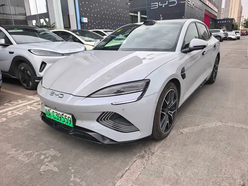 BYD Seal 2025