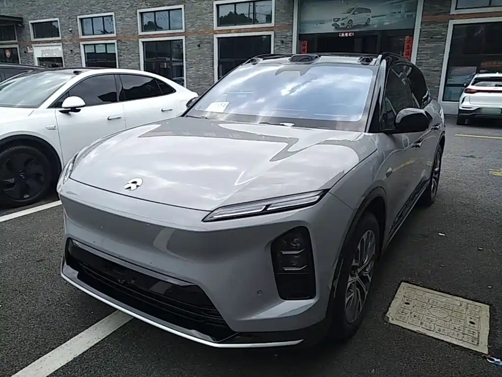 NIO ES6 2025