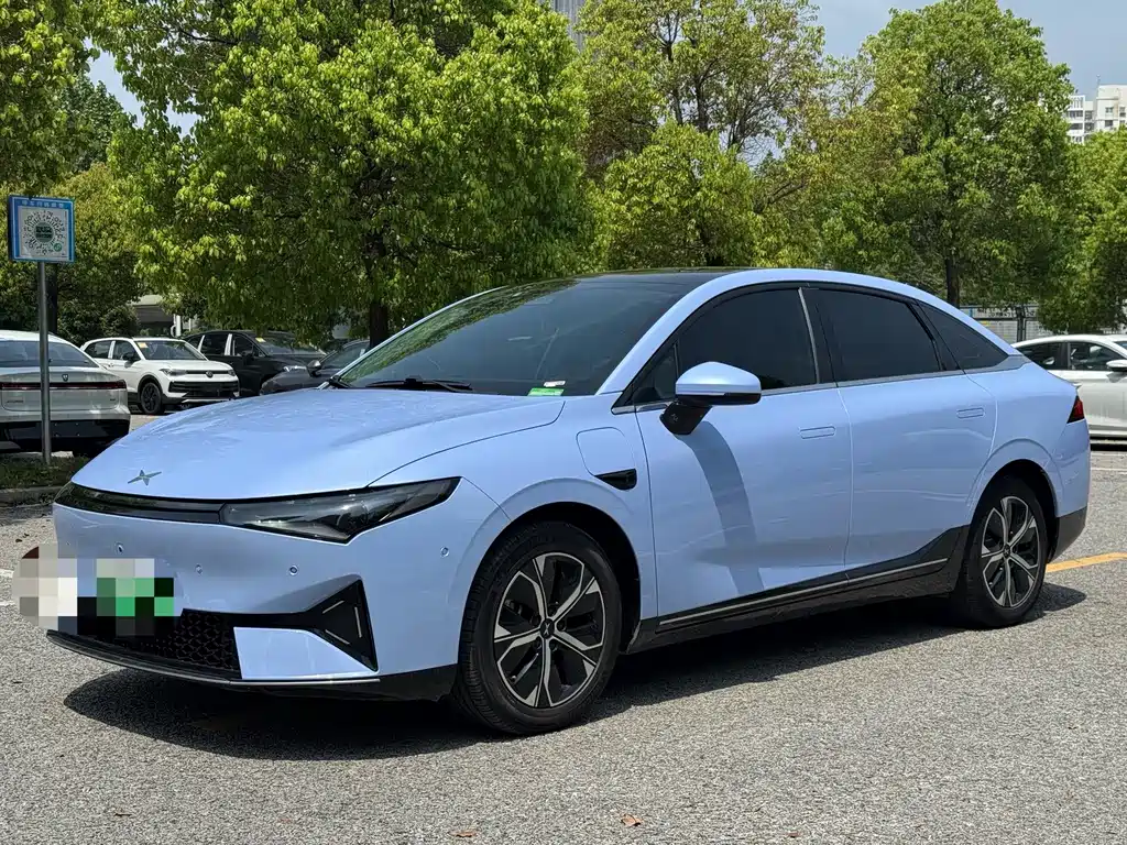 XPENG P5 2022