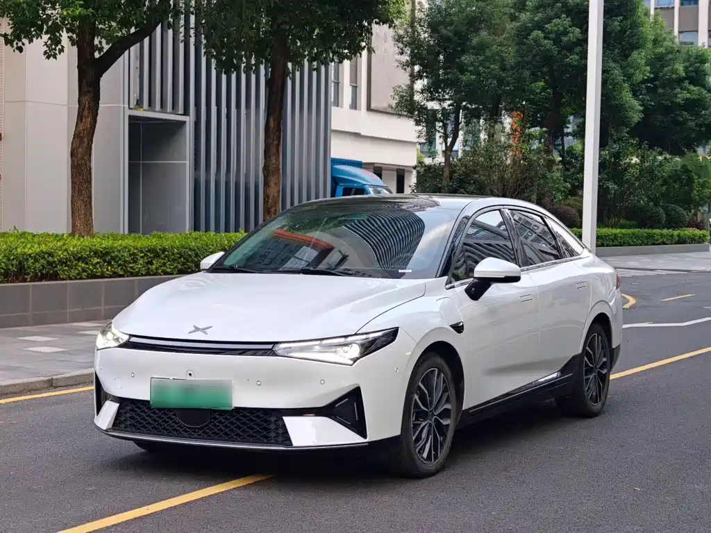 XPENG P5 2022