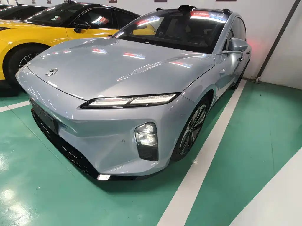 NIO ET5T 2025