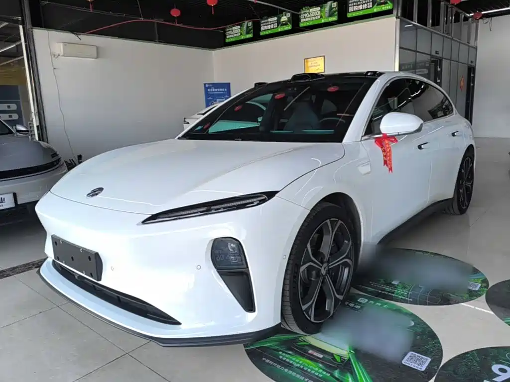 NIO ET5T 2024
