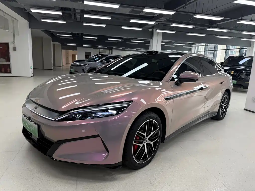 BYD Han L 2025