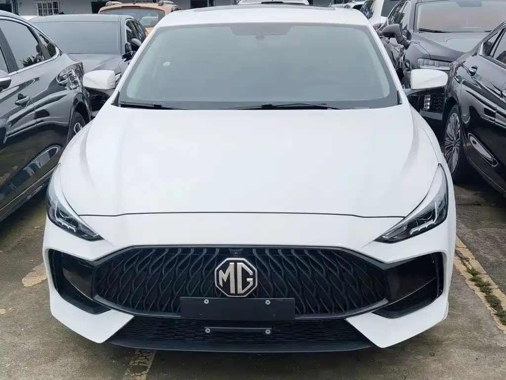 MG MG5 2021