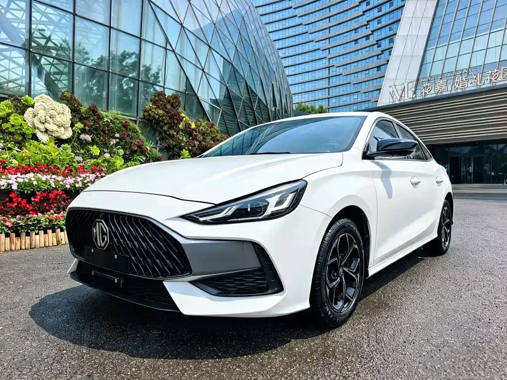 MG MG5 2023