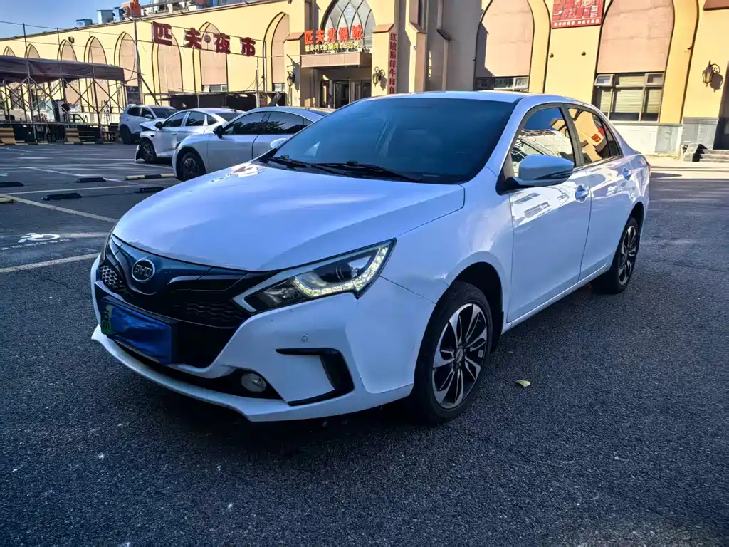 BYD Qin NEV 2016