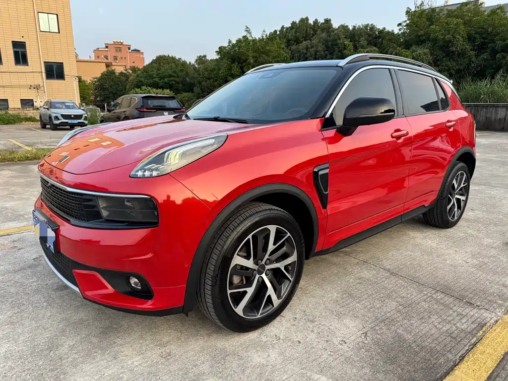 Lynk & Co 01 2018