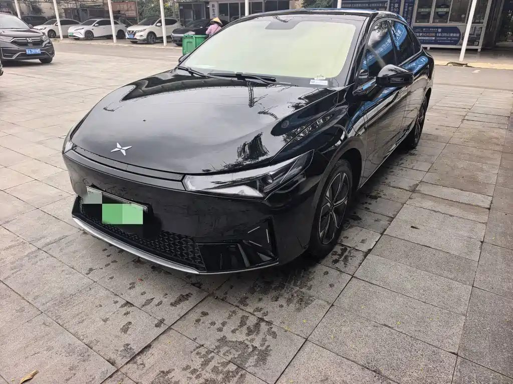 XPENG P5 2022
