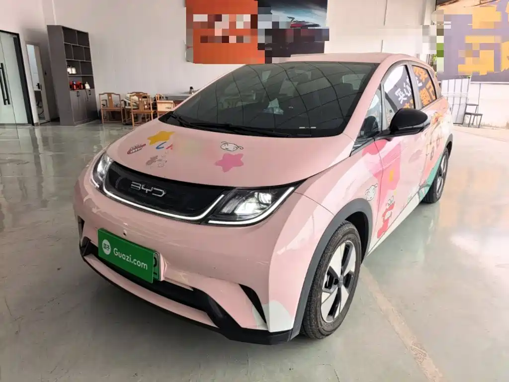 BYD Dolphin 2023