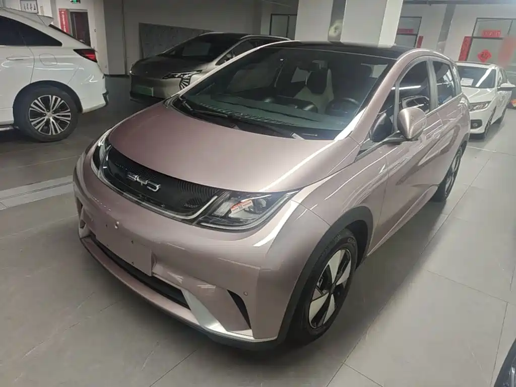BYD Dolphin 2023