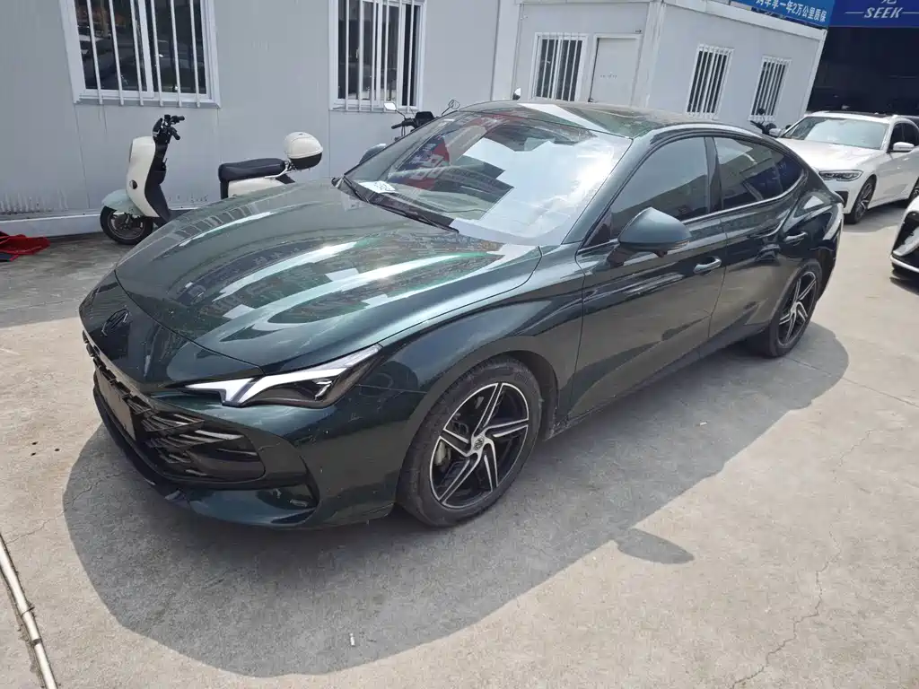 MG MG7 2023