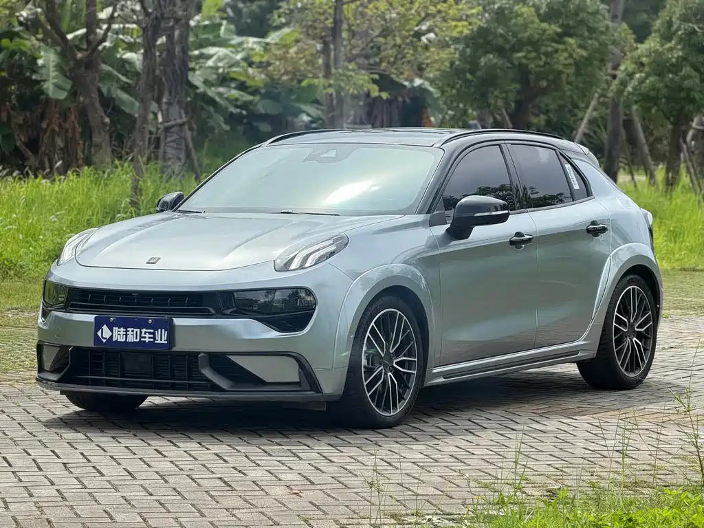 Lynk & Co 02 Hatchback 2022