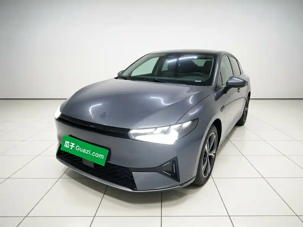 XPENG P5 2022