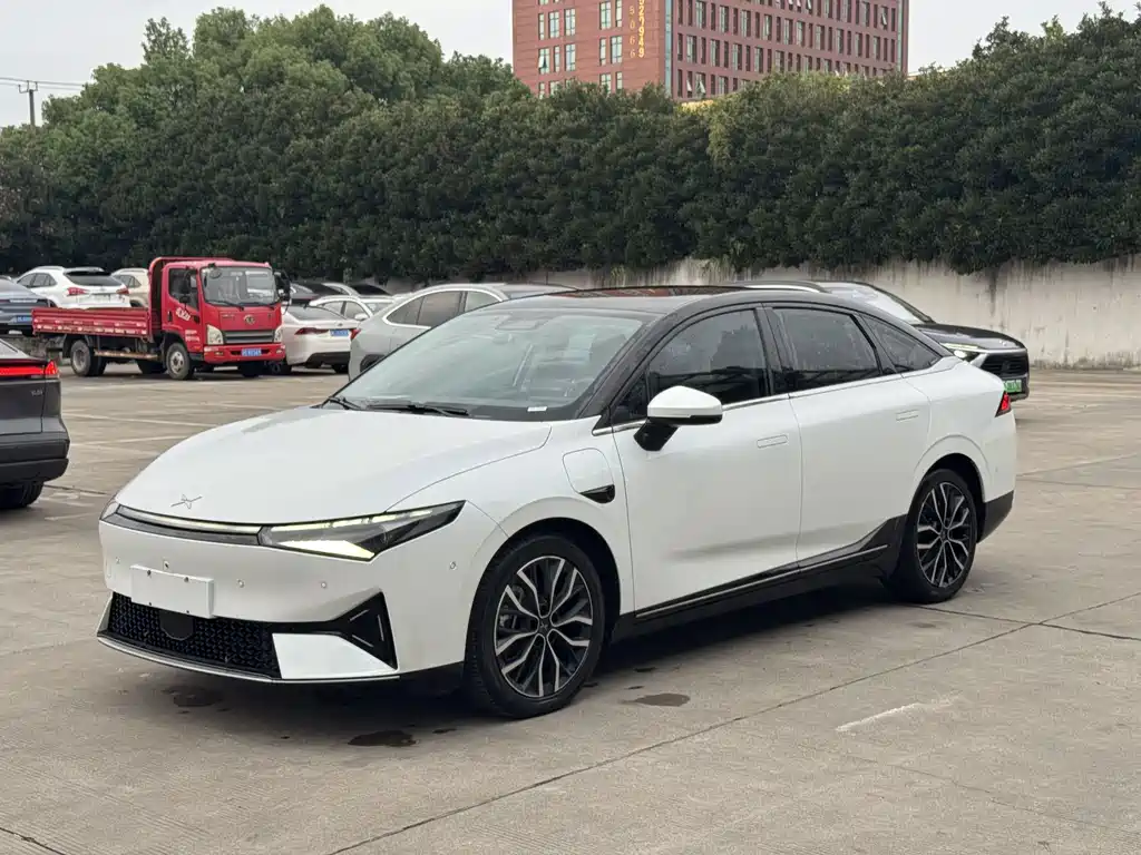 XPENG P5 2023