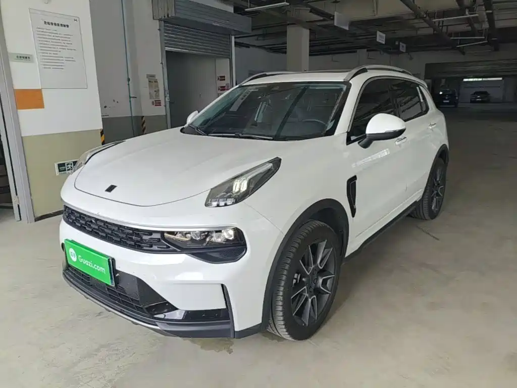 Lynk & Co 01 2023