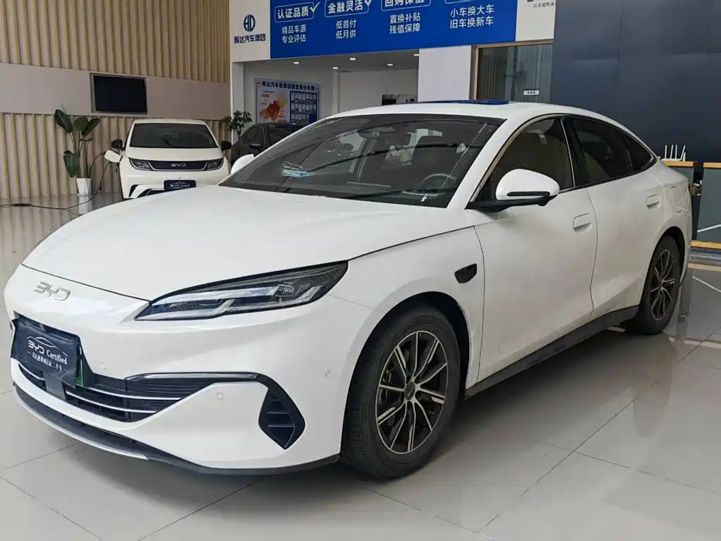 BYD Seal 06 2025