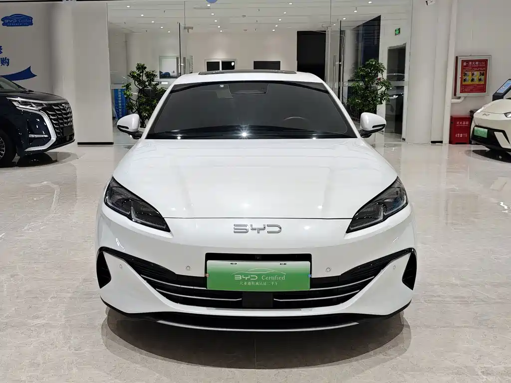 BYD Seal 06 2025